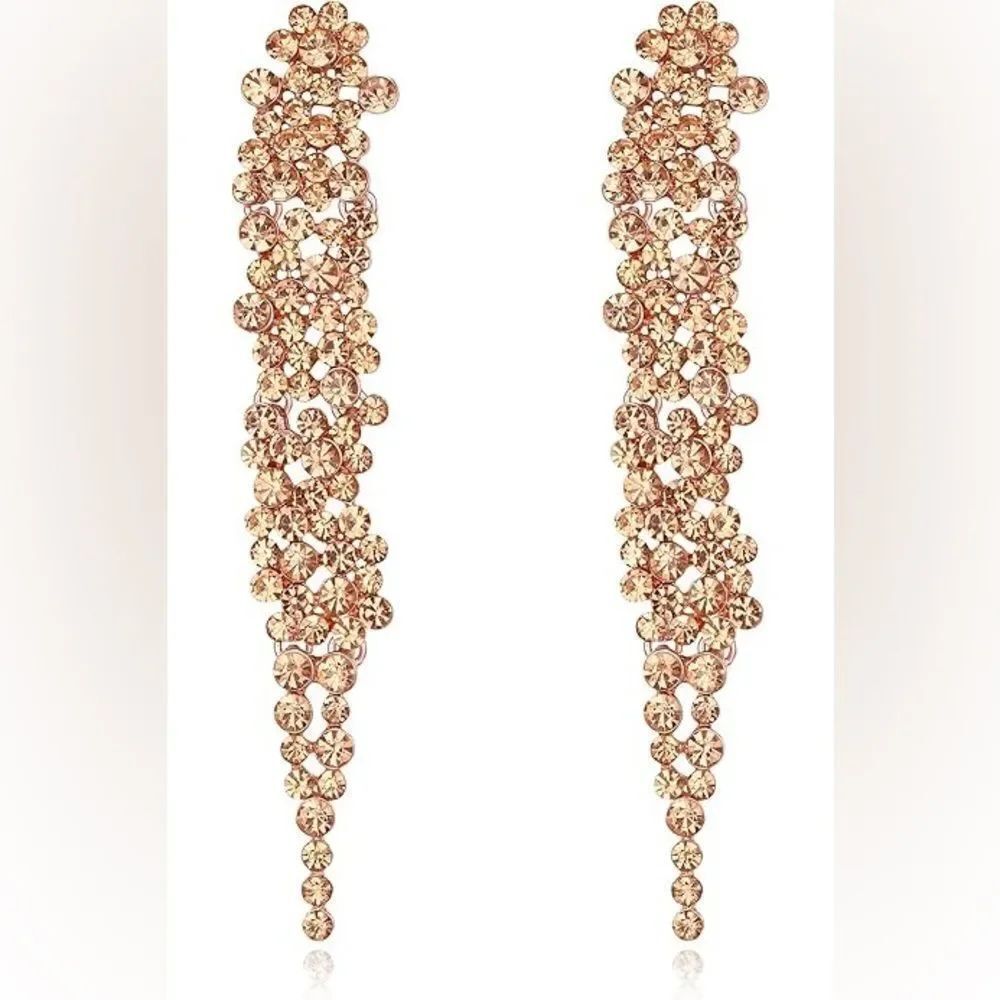 Ever Faith Crystal Dangle Earrings RoseβGold
ChandelierβEarrings
